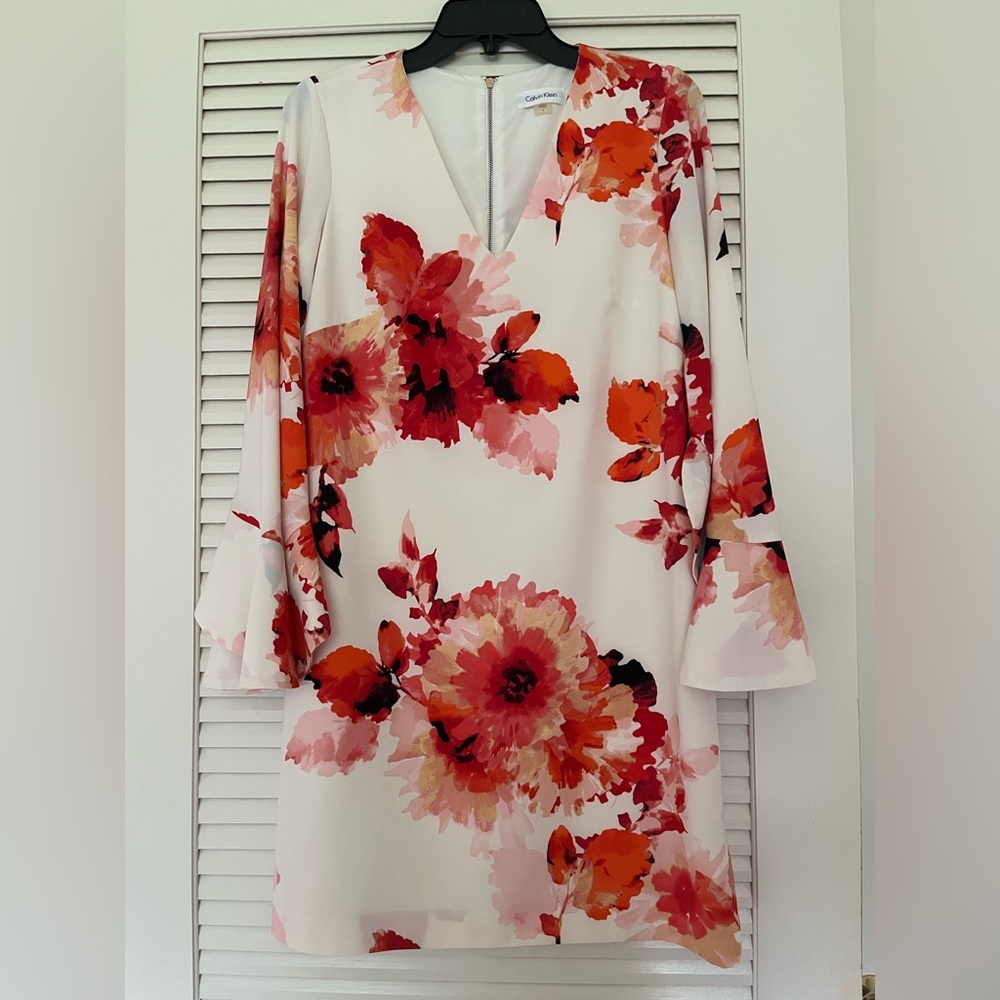 White floral Calvin Klein